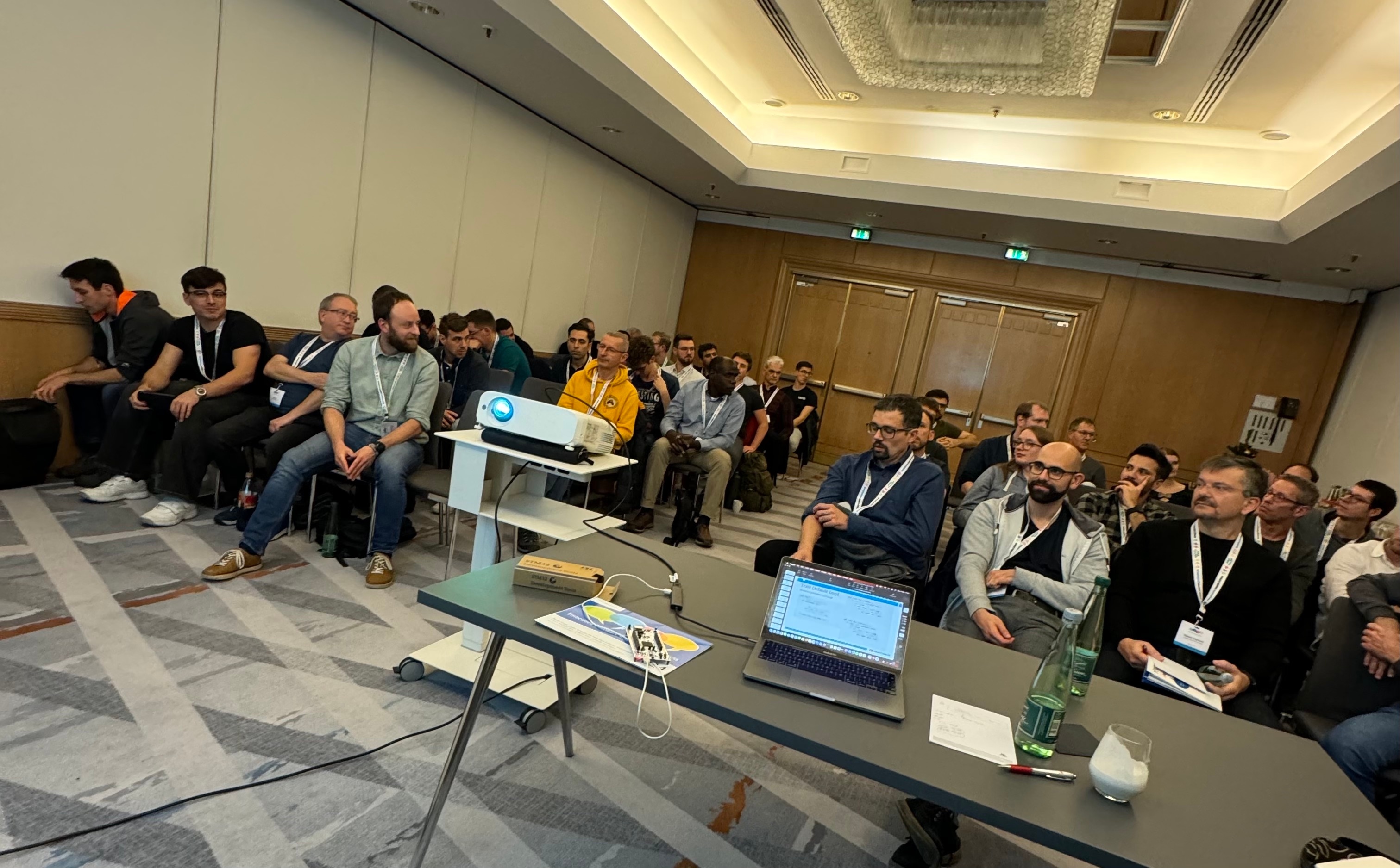 KI, die arbeitet. Nicht nur beeindruckt.